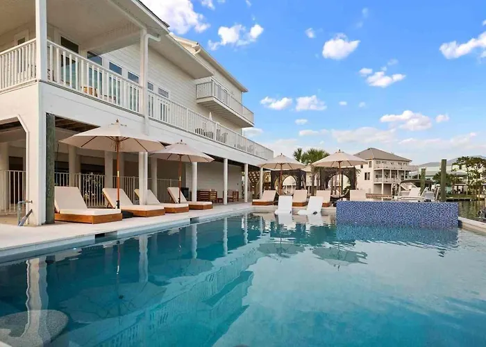 Phenomenal Lux Oceanfront House With Heated Pool & Hot Tub, Firepit, Private Dock And Very Close 2 *