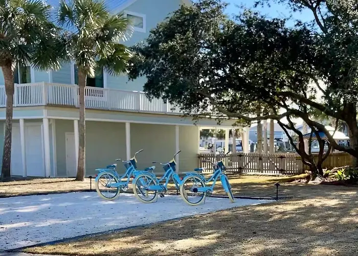 Phenomenal Lux Oceanfront House With Heated Pool & Hot Tub, Firepit, Private Dock And Very Close 2 * Pensacola
