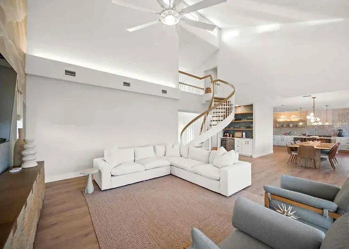 Phenomenal Lux Oceanfront House With Heated Pool & Hot Tub, Firepit, Private Dock And Very Close 2 * Pensacola